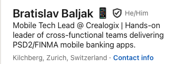 LinkedIn headline example for software engineers showing I help formula focused on business outcomes and results